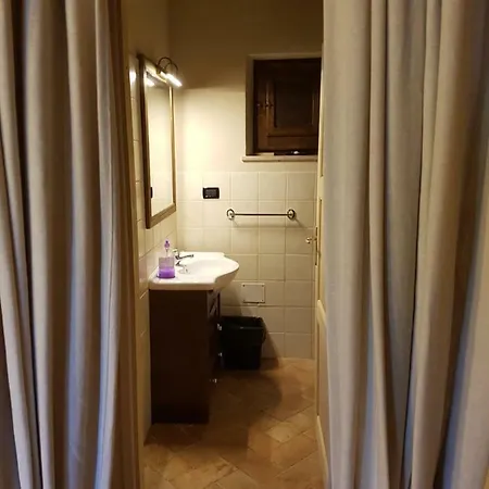 Il Rifugio Dei Briganti קרמאניקו טרמה